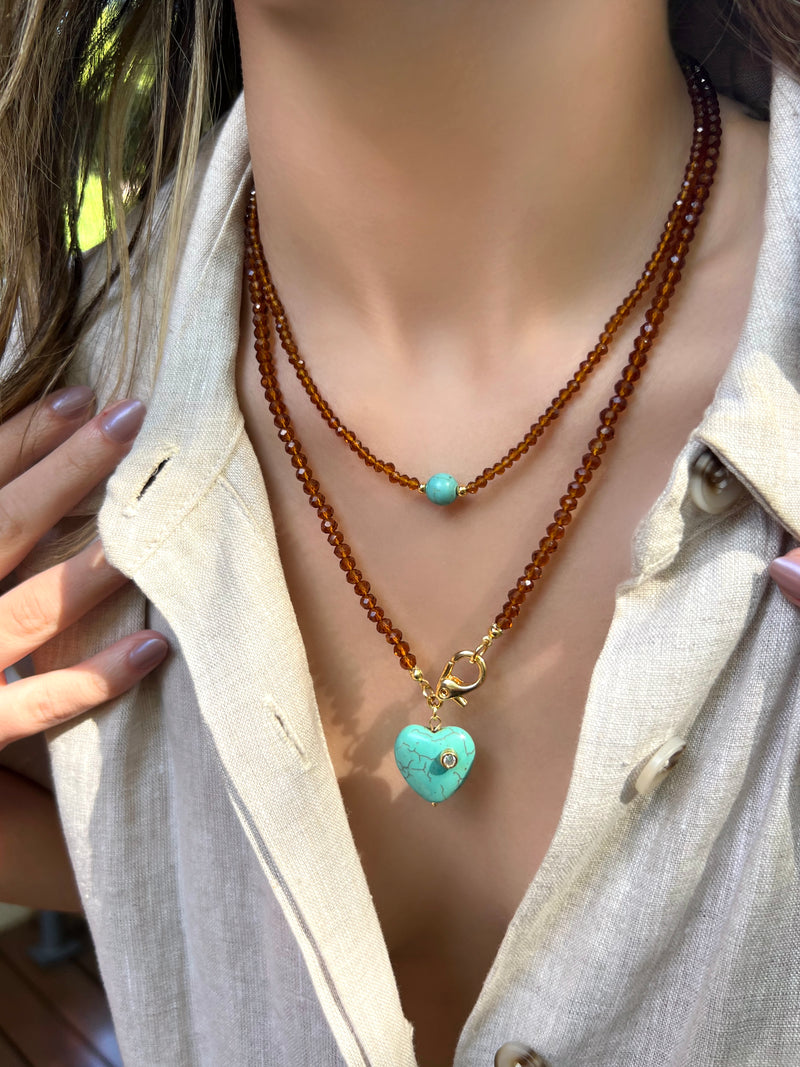 Mix De Dois Colares Cristais Marrom Com Pedras Naturais Redonda E Coração Turquesa