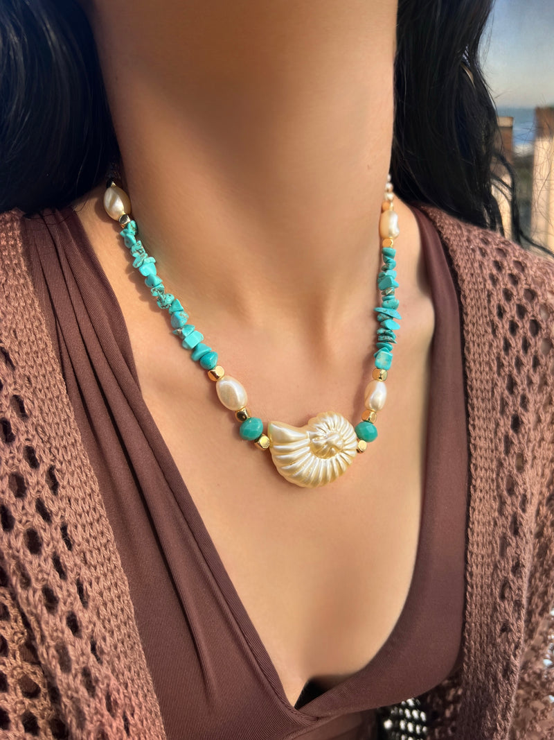 Colar Caracol Pérola E Cascalhos Turquesa 45cm