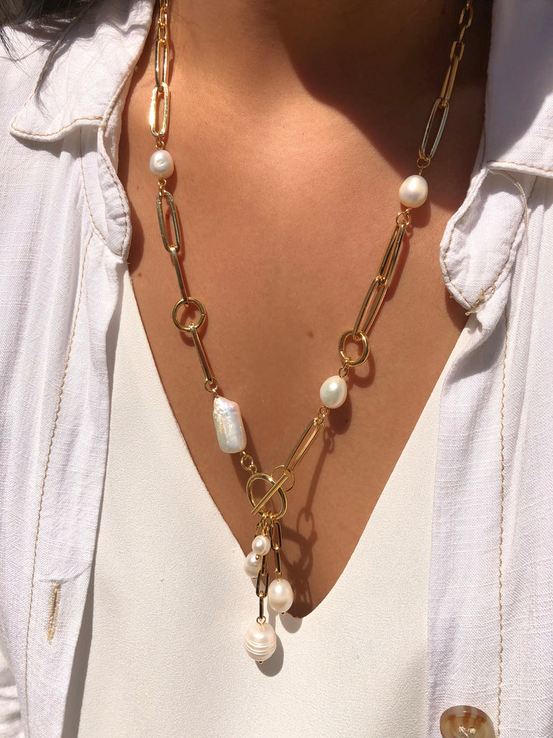 Gravata Elos Longo Com Pérolas Biwa E Natural De Água Doce 65cm