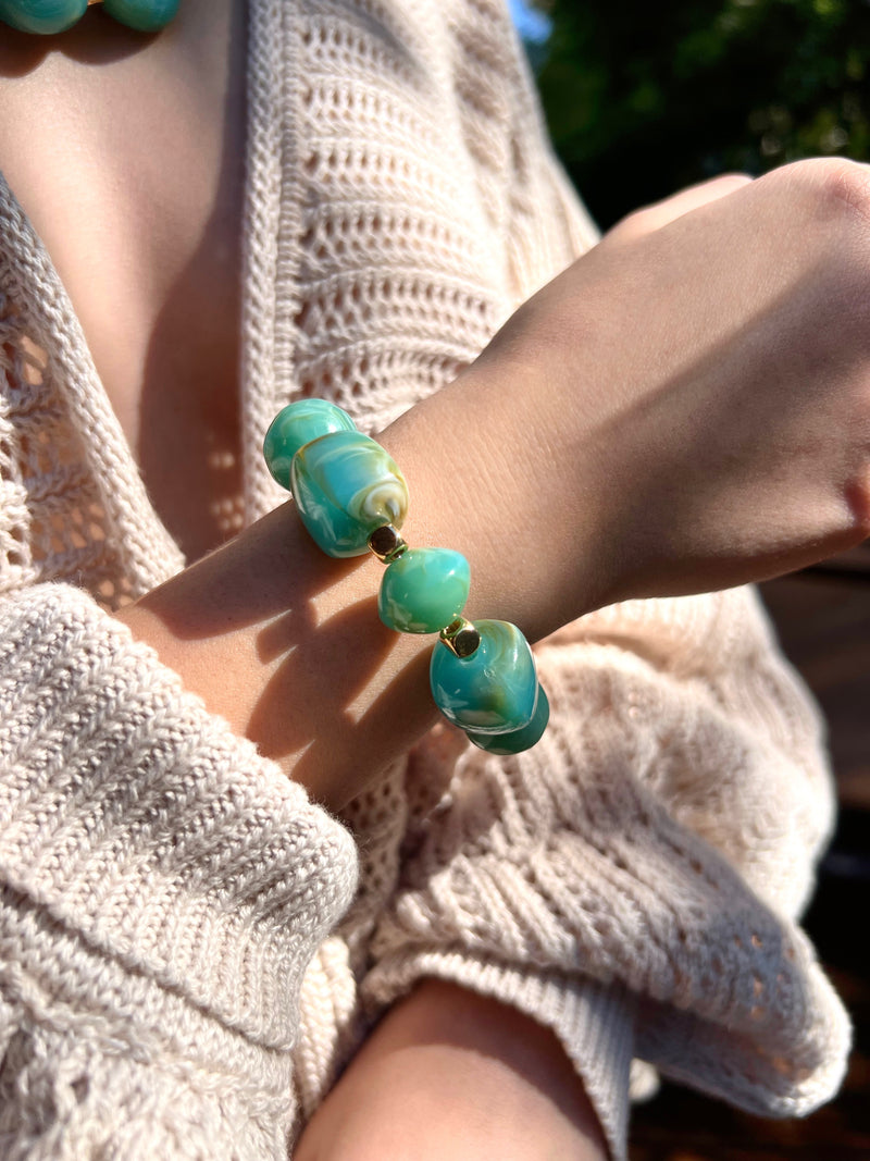 Pulseira Pedras Acrílicas Cor Verde Pacífico Com Hematitas 18cm