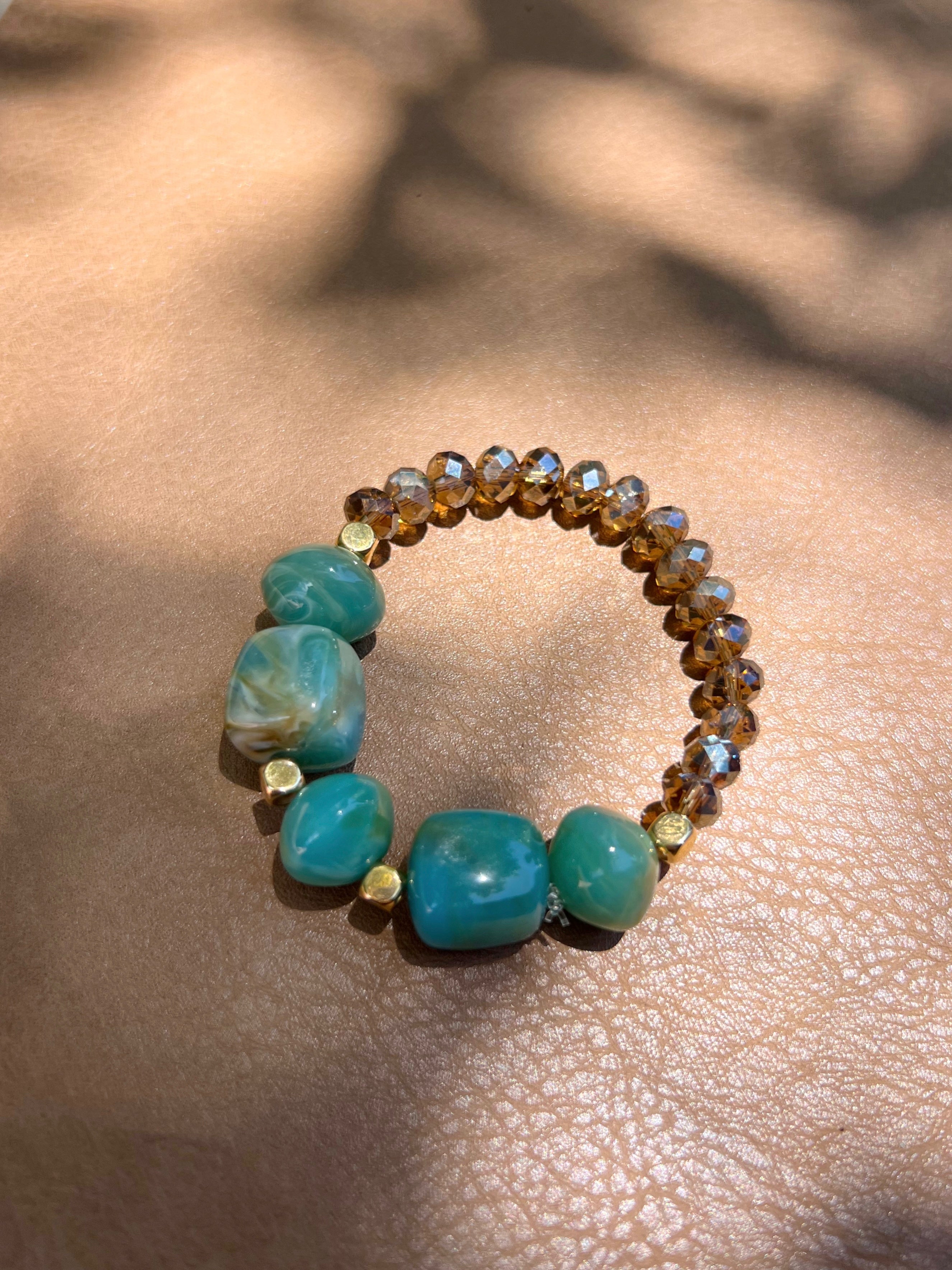 Pulseira Pedras Acrílicas Cor Verde Pacífico Com Hematitas 18cm