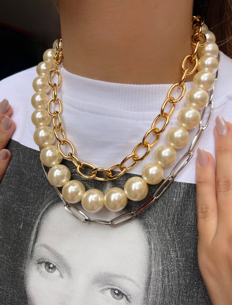 Mix De Colares De Pérolas E Correntes