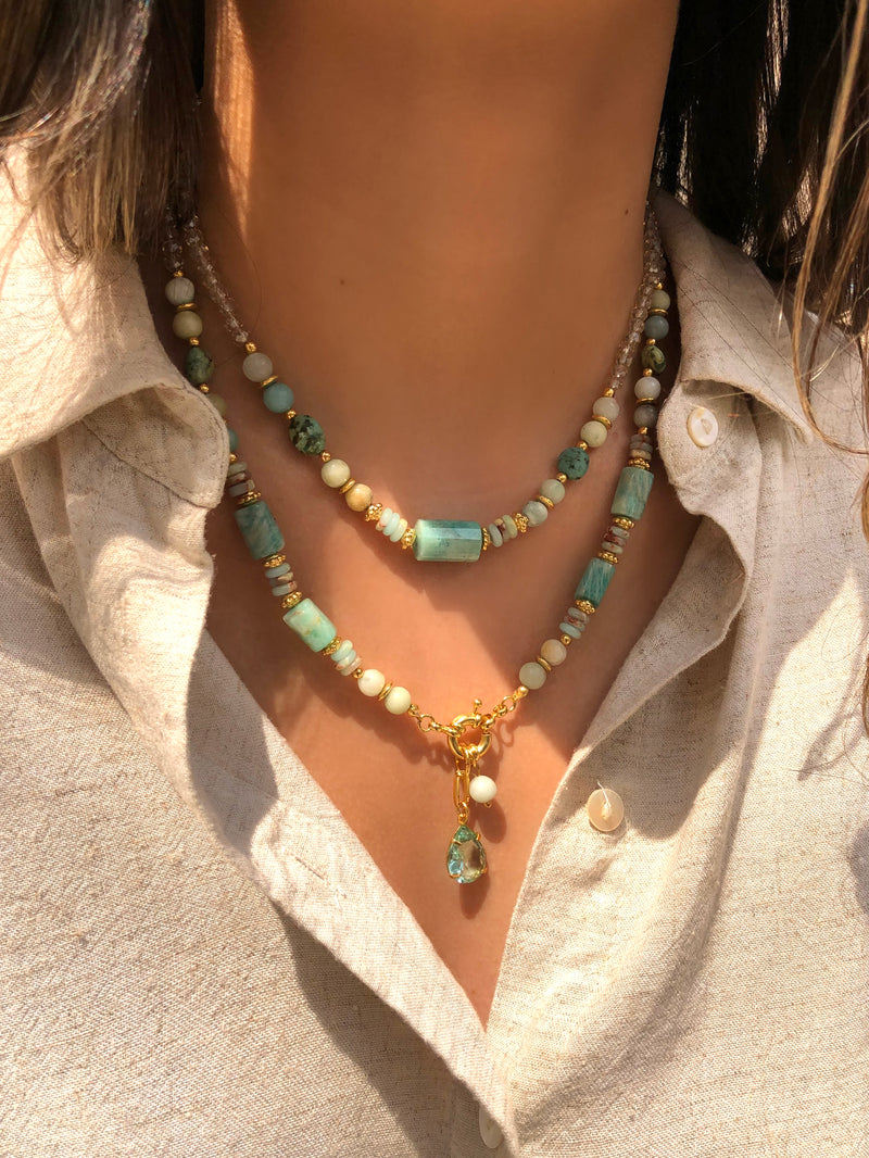 Mix De Dois Colares Natalia Com Pedra Natural Amazonita