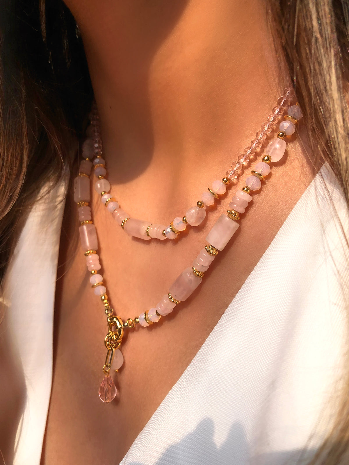 Mix De Colares Celina com Pedra Natural Quartzo Rosa