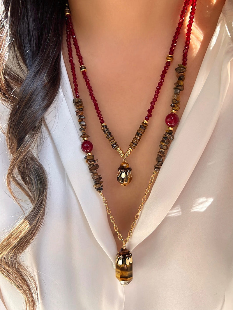 Mix De Dois Colares Cristais Vermelho E Pedra Olho De Tigre