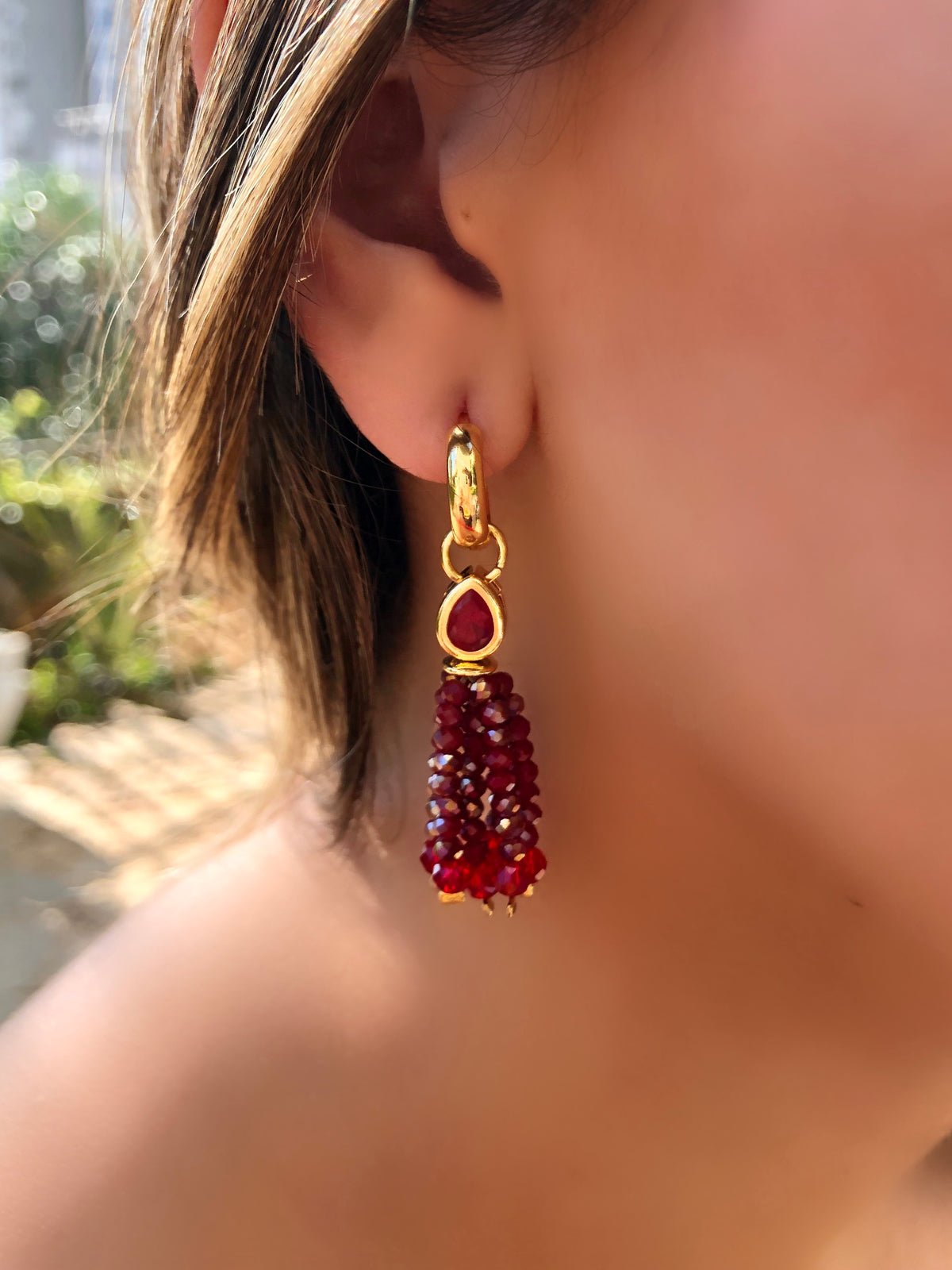 Par De Brincos Carol Argola Mini  Tassel Vermelho Cherry