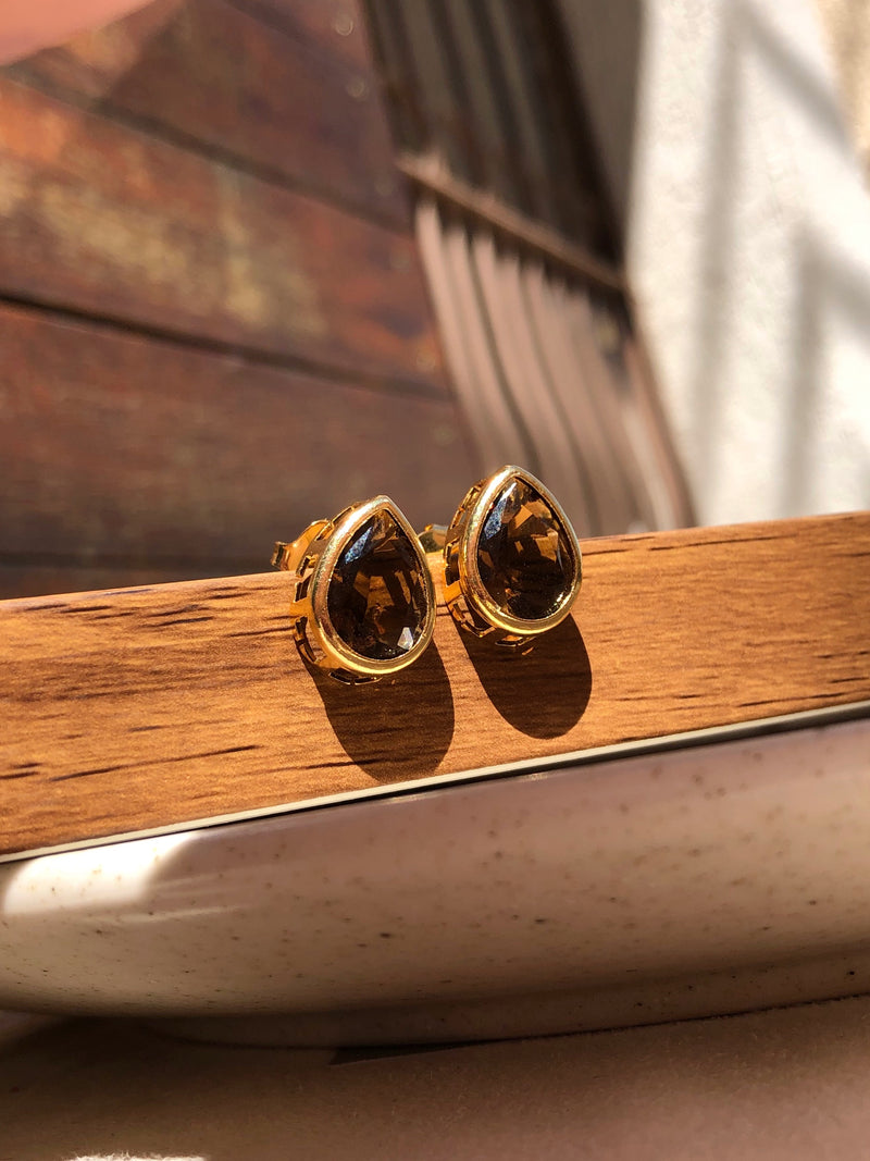 Par De Brincos Diana Gota Cristal Lapidada Cor Marrom