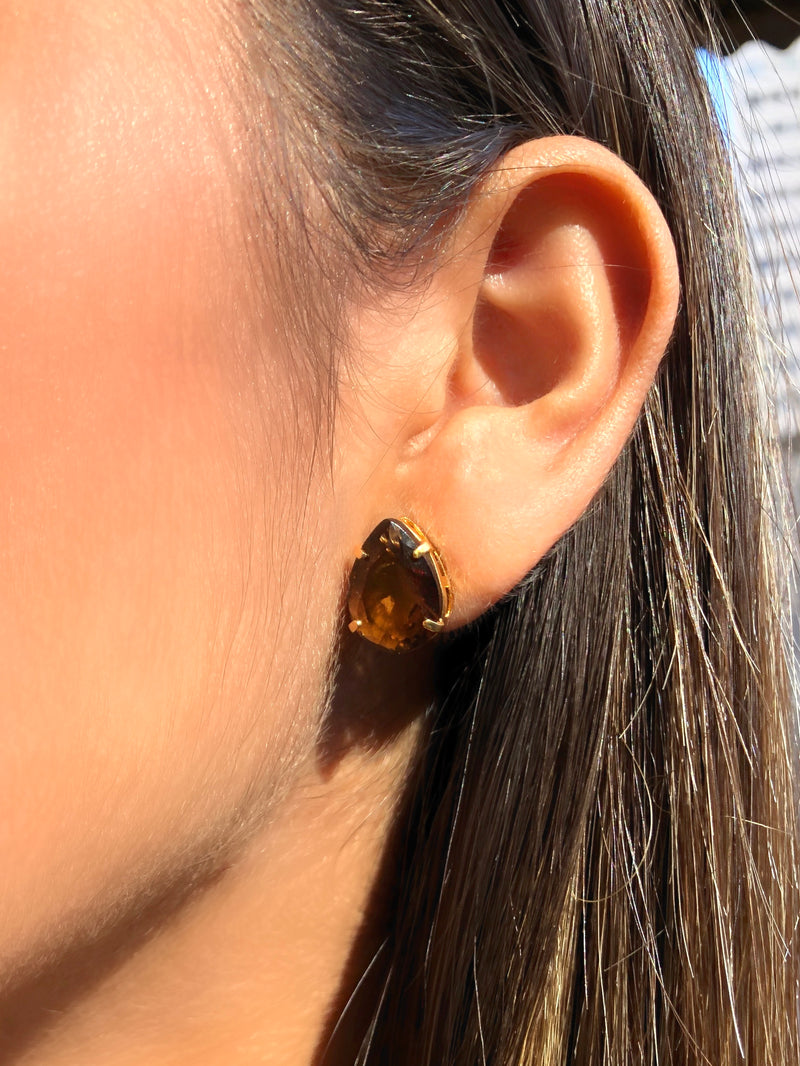 Par De Brincos Gota Cristal Lapidado Cor Marrom