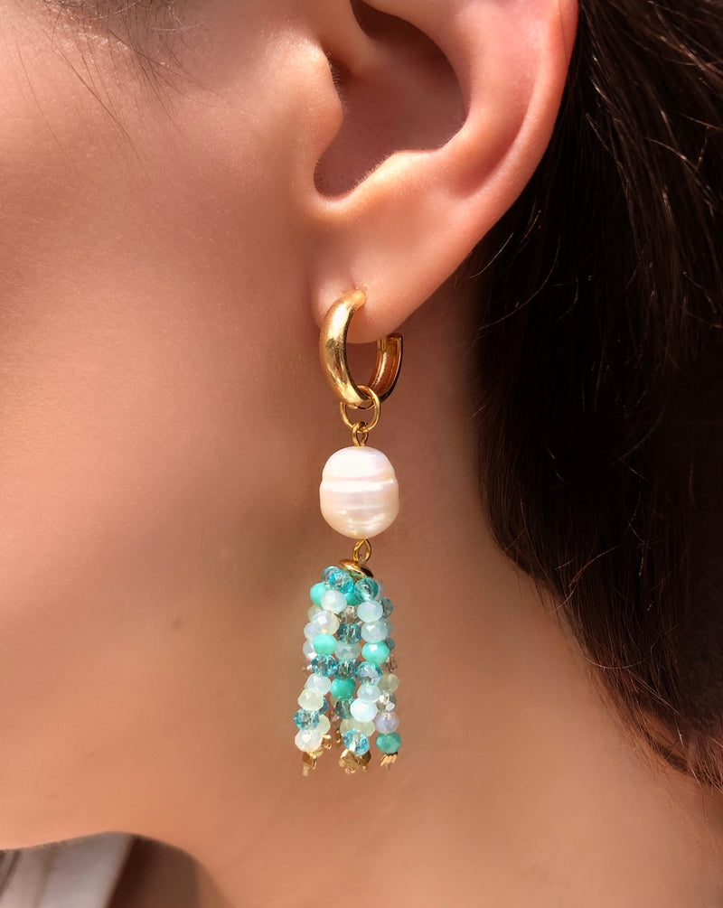 Par De Brincos Pérola Água Doce E Tassel Mix Caribe