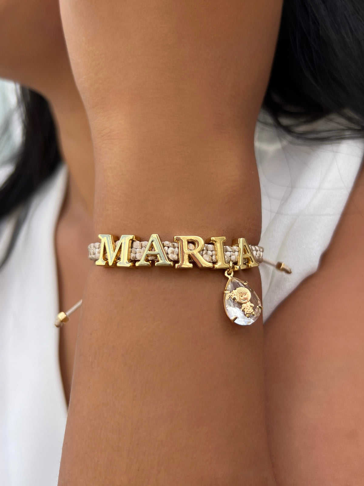 Pulseira Nome + Pin Cristal