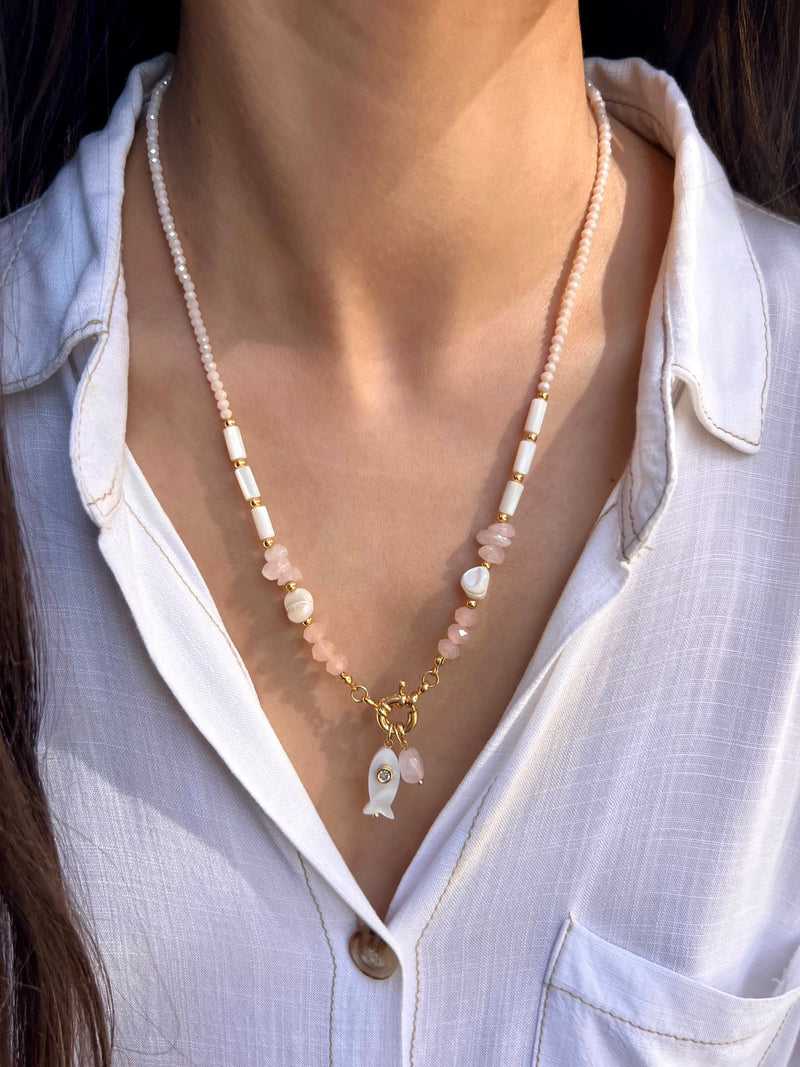 Linha Mar Colar Sardinha E Pedras Naturais Cor Rosa 55cm