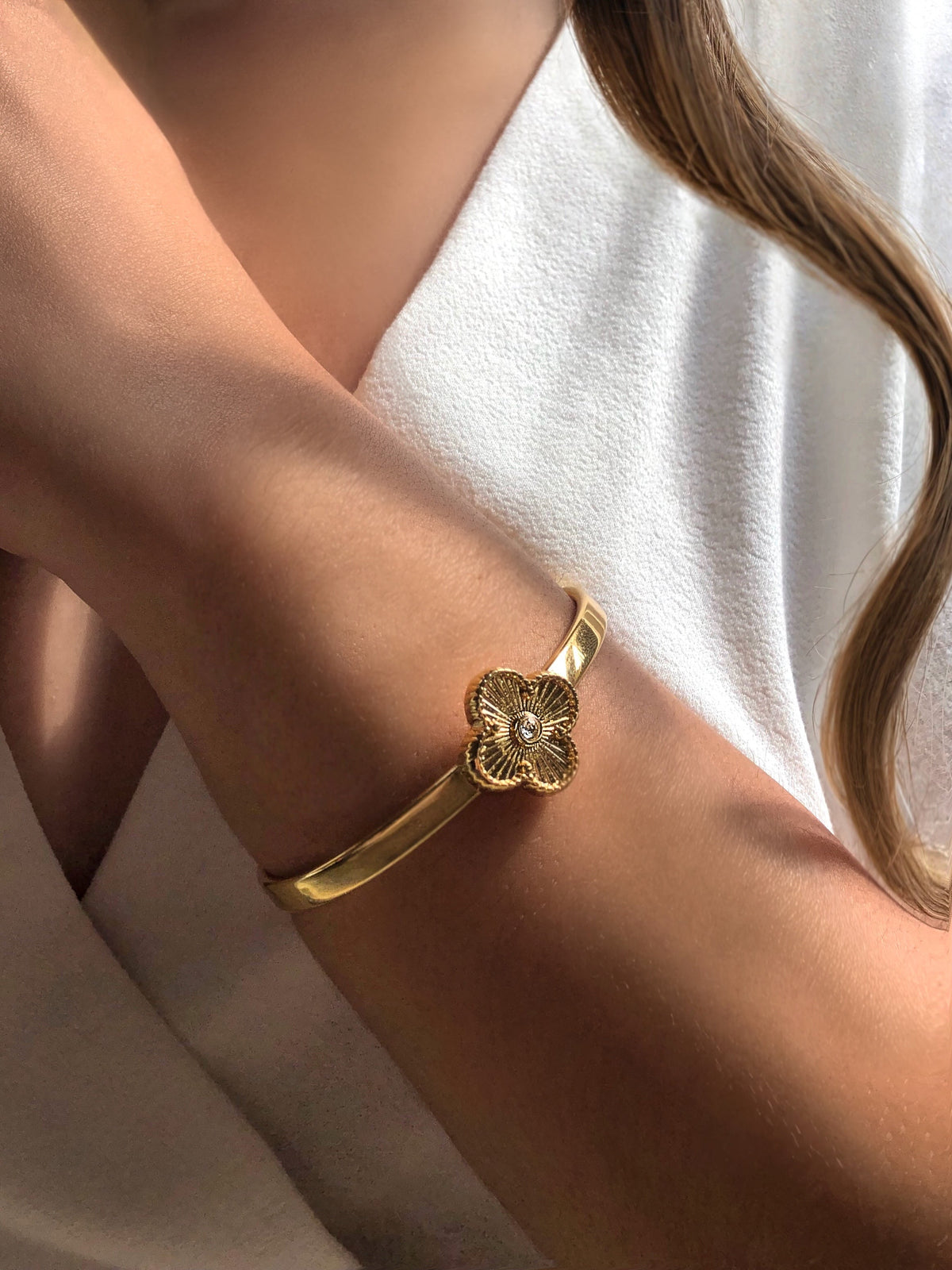 Bracelete Trevo Banho Ouro 18k - Tiff Joias
