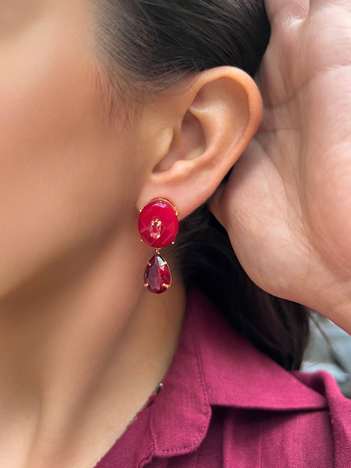Brinco Pedra Natural Jade Rubi e Gota Vermelho - Tiff Joias