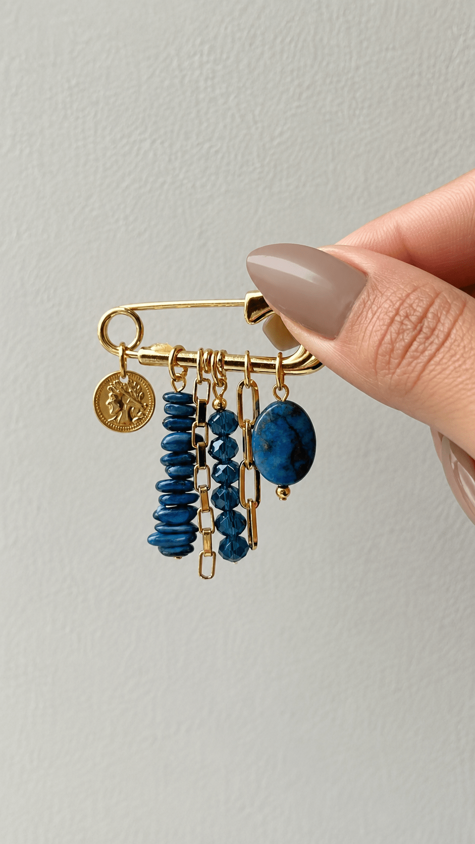 Broche Pedras Lapis Lazuli Com Moeda Antiga - Tiff Joias