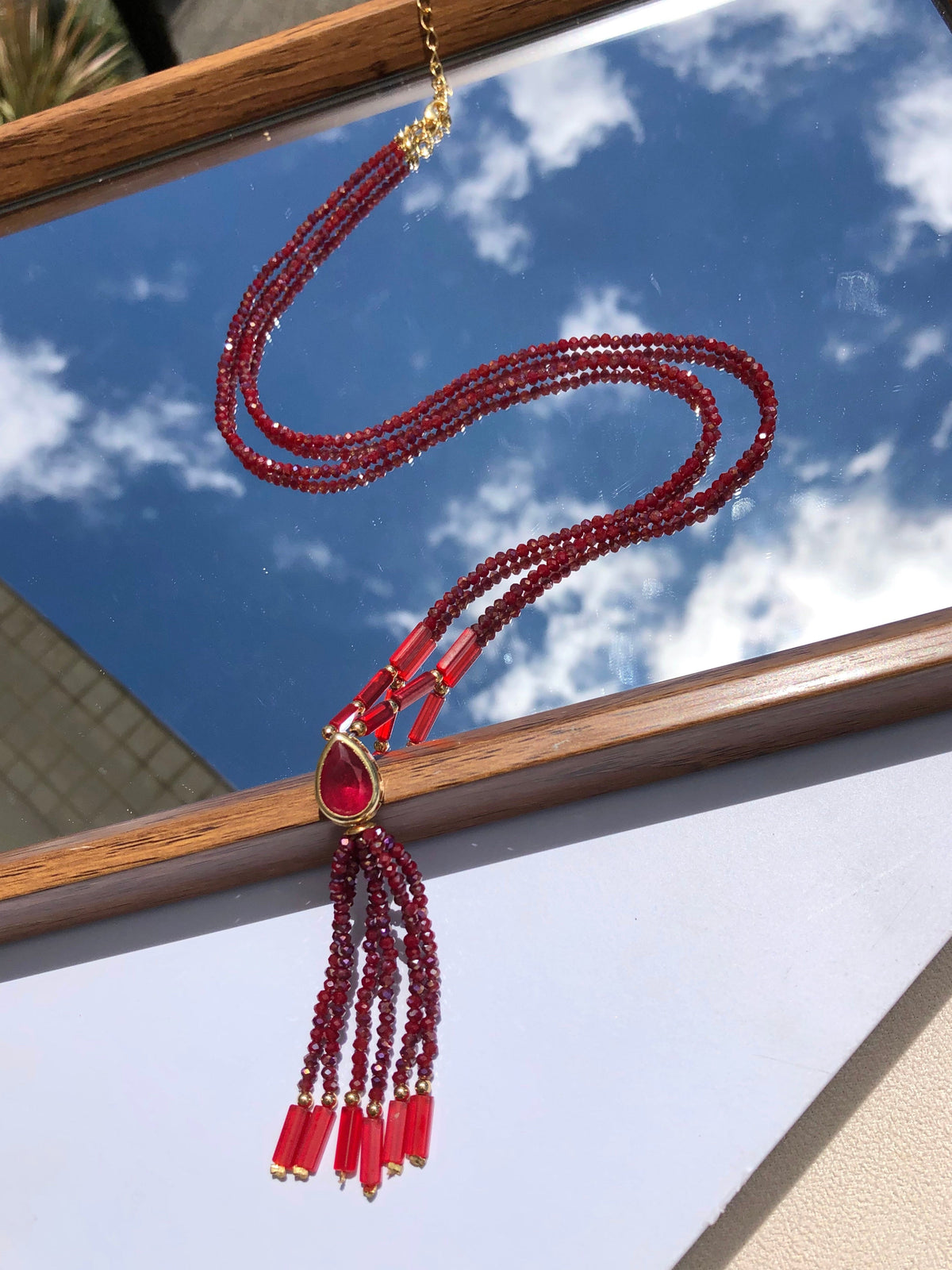 Colar Carol Cristais Lapidados Vermelho Cherry Gota E Tassel 70cm - Tiff Joias