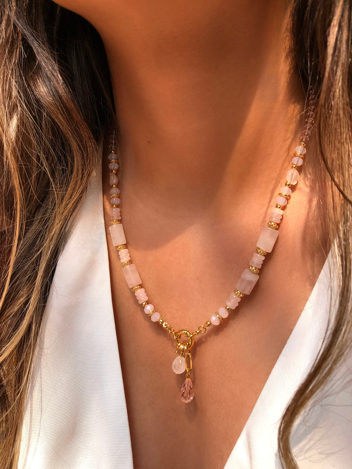 Colar Celina Em Pedra Natural Quartzo Rosa Fecho Boia 50cm - Tiff Joias