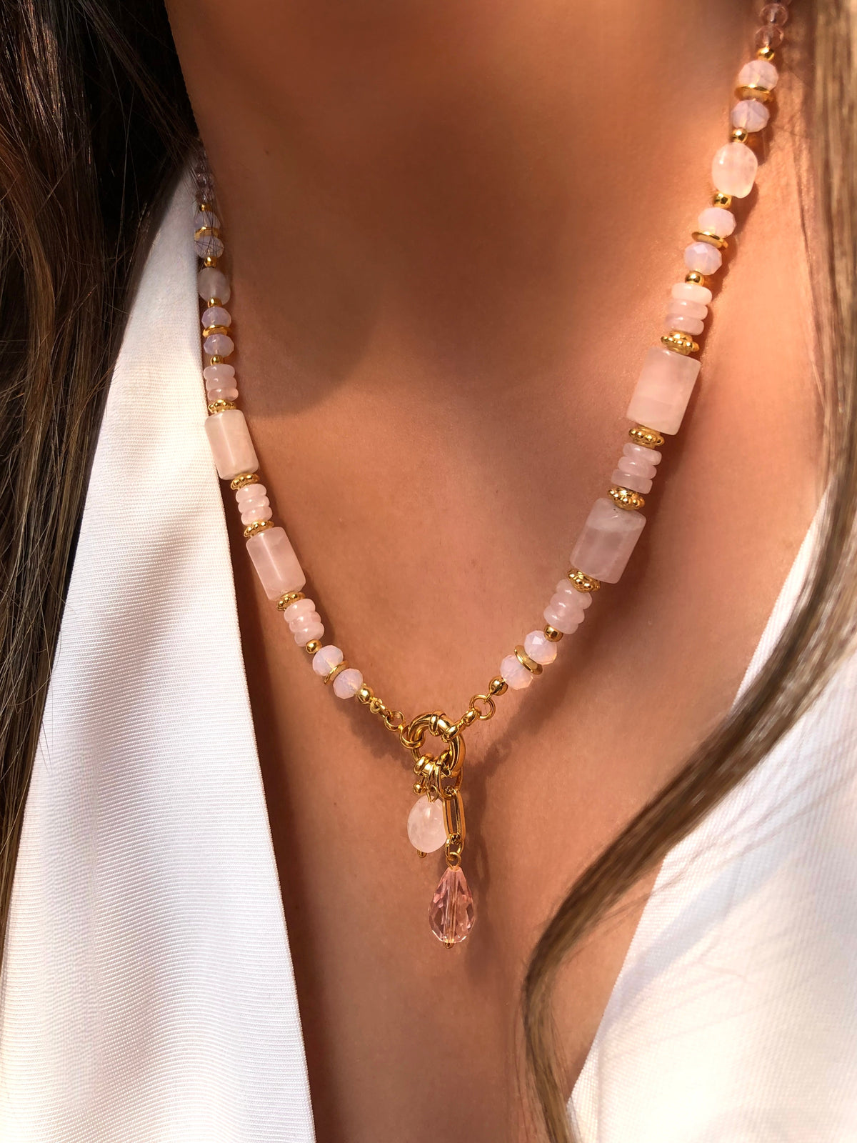 Colar Celina Em Pedra Natural Quartzo Rosa Fecho Boia 50cm - Tiff Joias