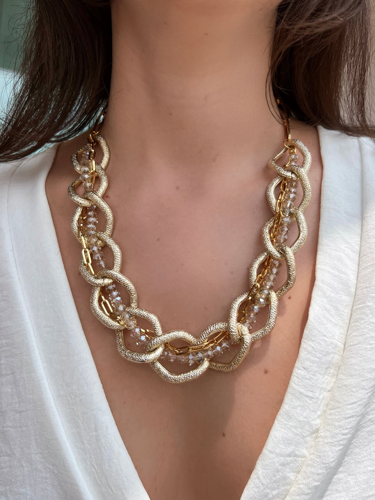 Colar Com Trama Cristais e Correntes Banho Ouro - Tiff Joias
