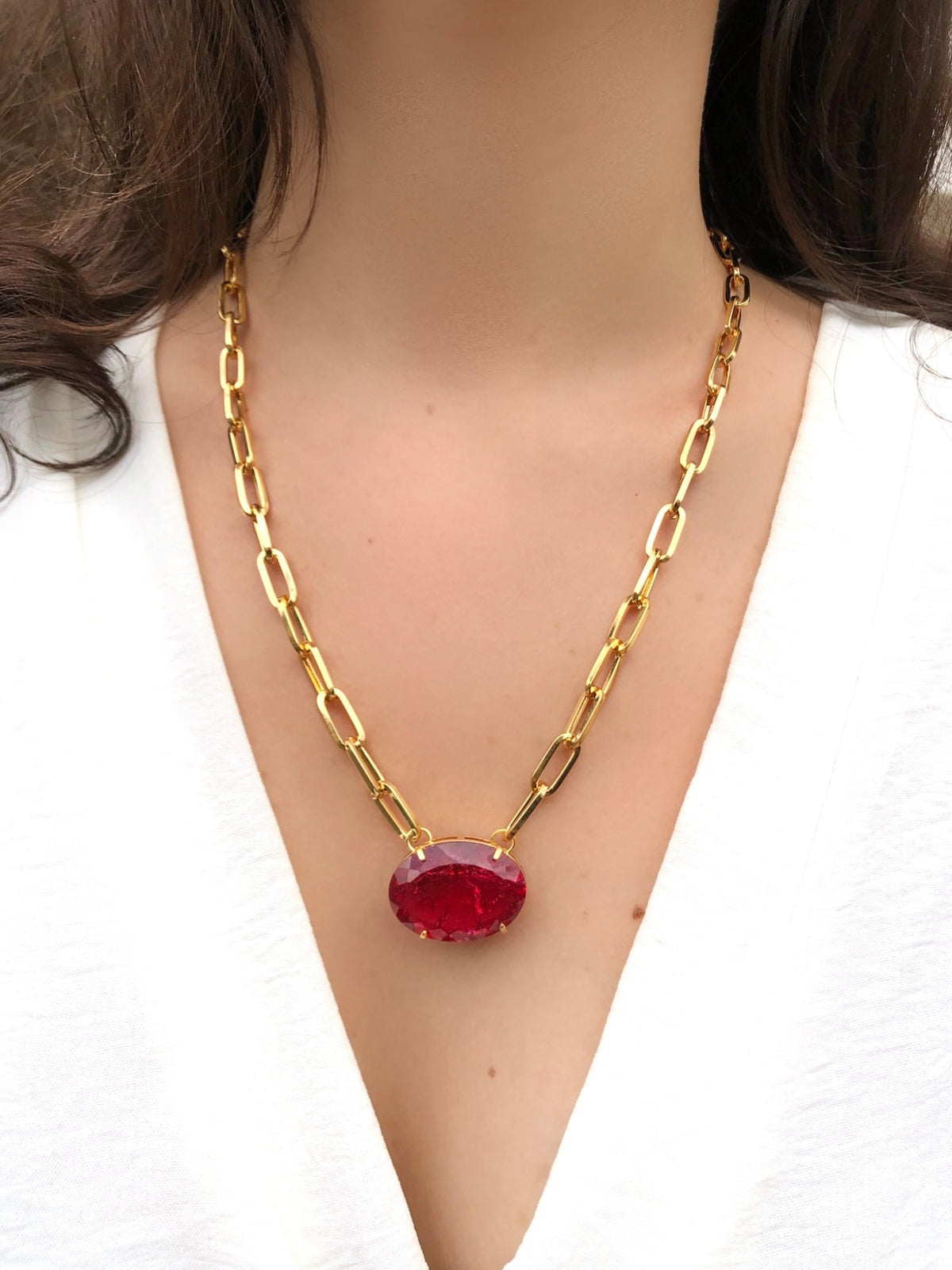 Colar Corrente Elos Média Oval Cristal Craquelado Lapidado Cor Vermelho Cherry 45cm - Tiff Joias