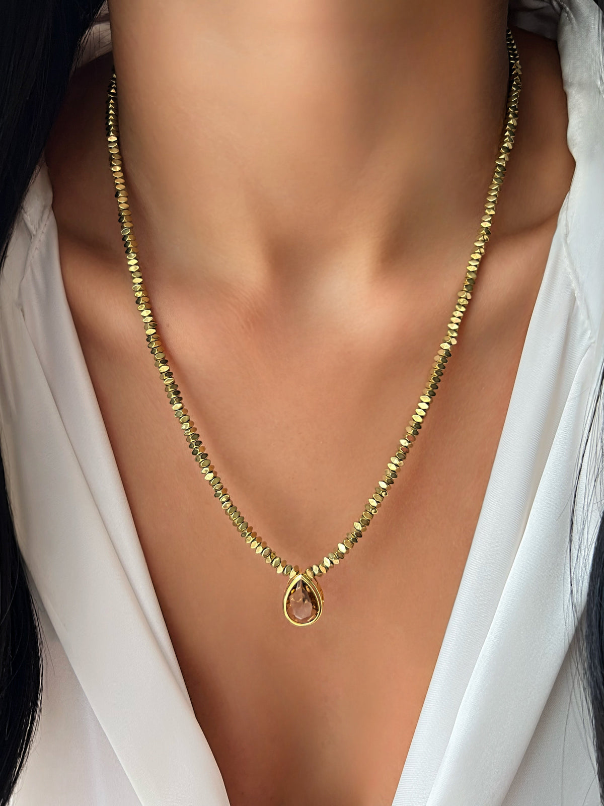 Colar Hematitas Com Gota Cristal Cor Marrom 50cm - Tiff Joias