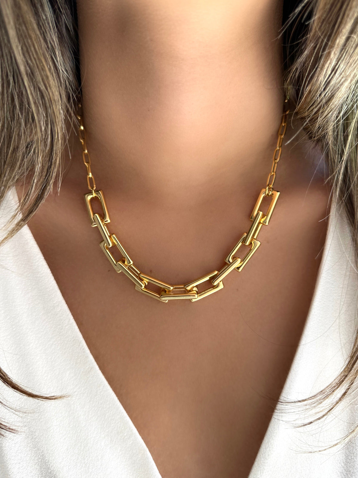 Colar Larissa Corrente Elos Retangular 45 cm - Tiff Joias