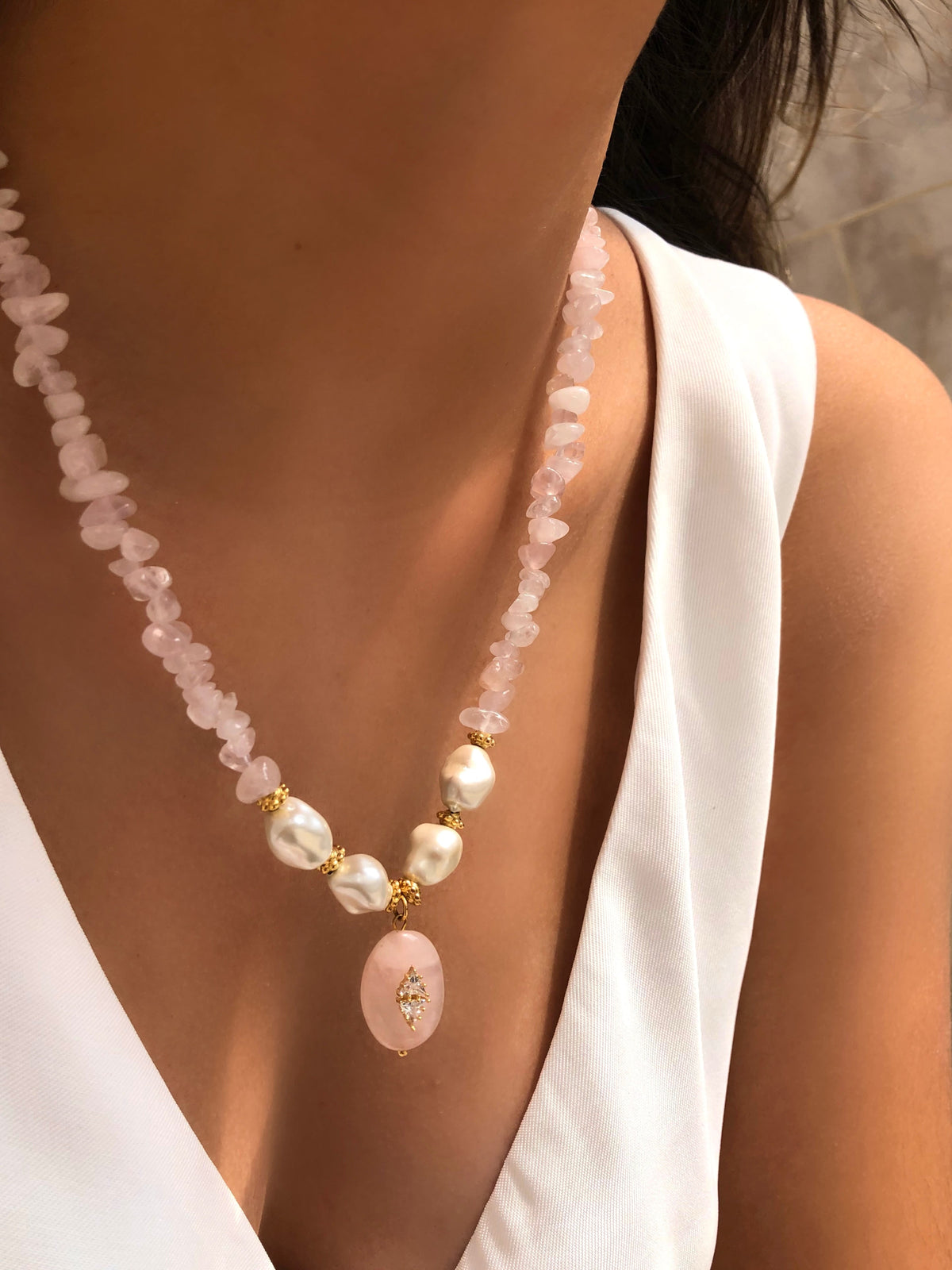 Colar Manuela Cascalho E Pedra Natural Quartzo Rosa 50cm - Tiff Joias