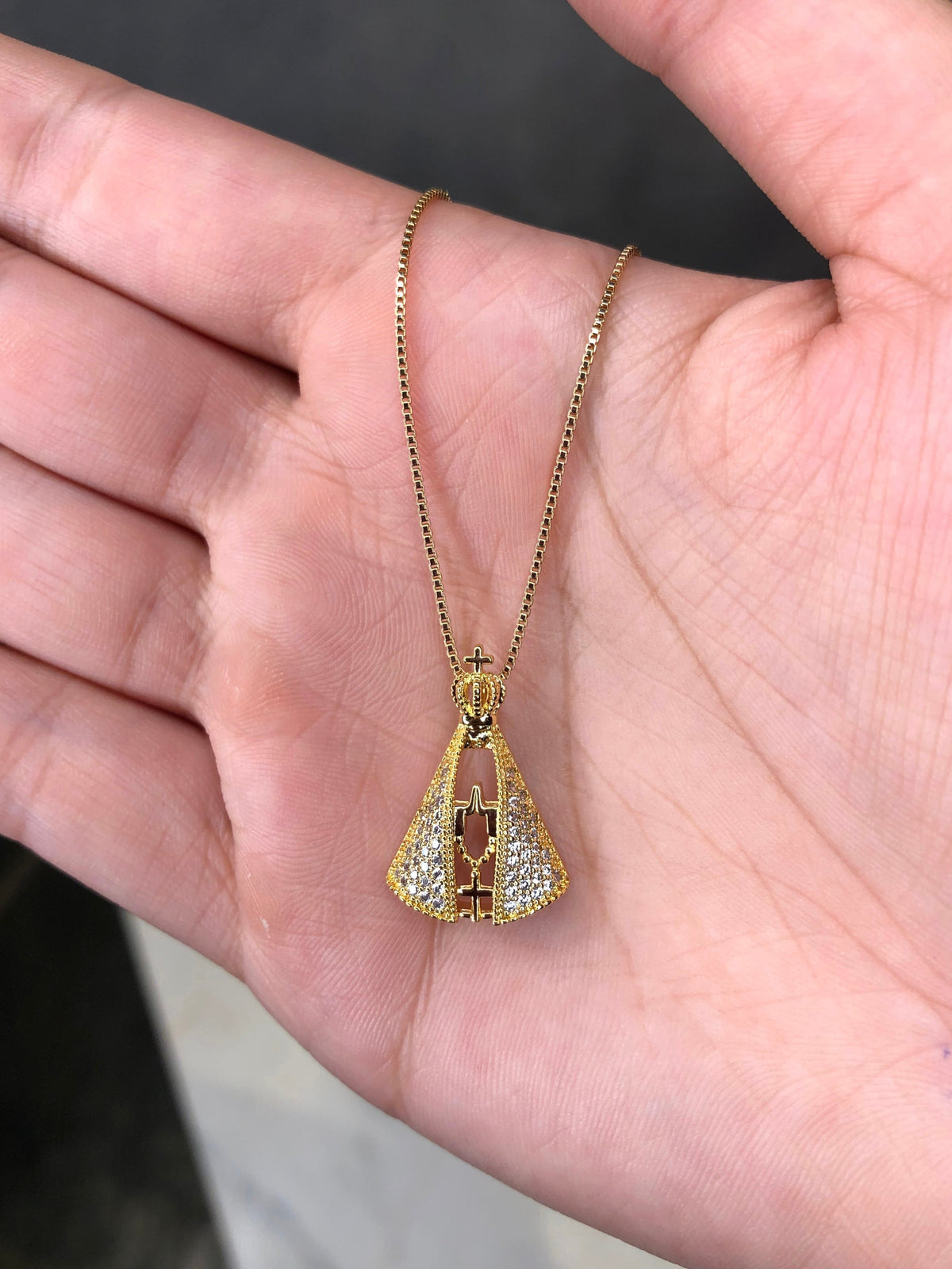 Colar Nossa Senhora Aparecida Pequena Cravejada Zircônia 45cm - Tiff Joias