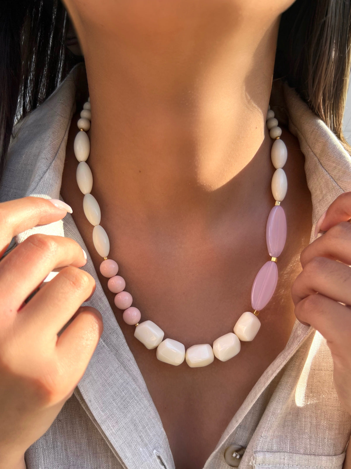 Colar Pedras Acrílicas Nude E Rosa 55cm - Tiff Joias