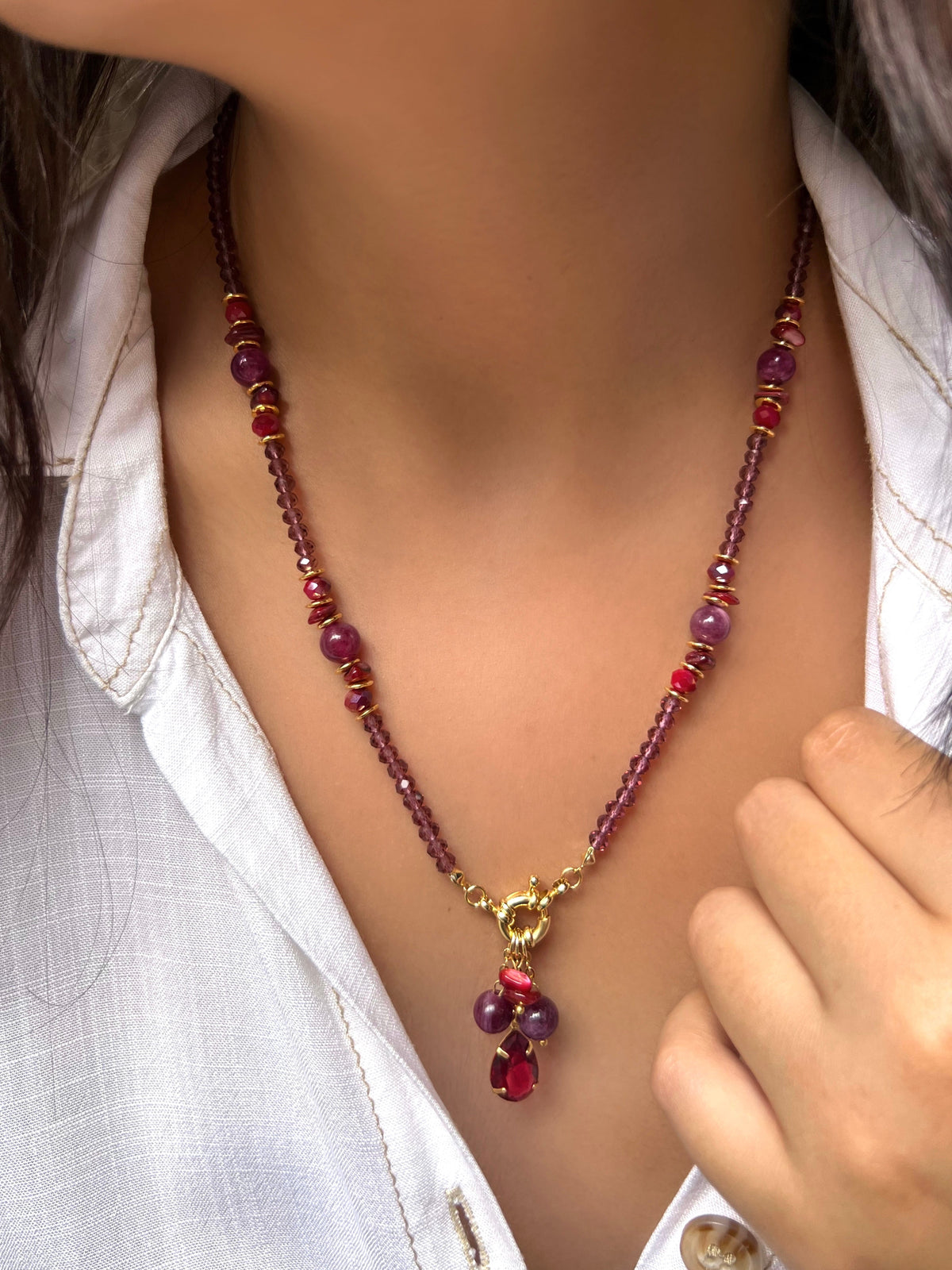 Colar Vermelho Com Cachos e Pedras Naturais 55cm - Tiff Joias