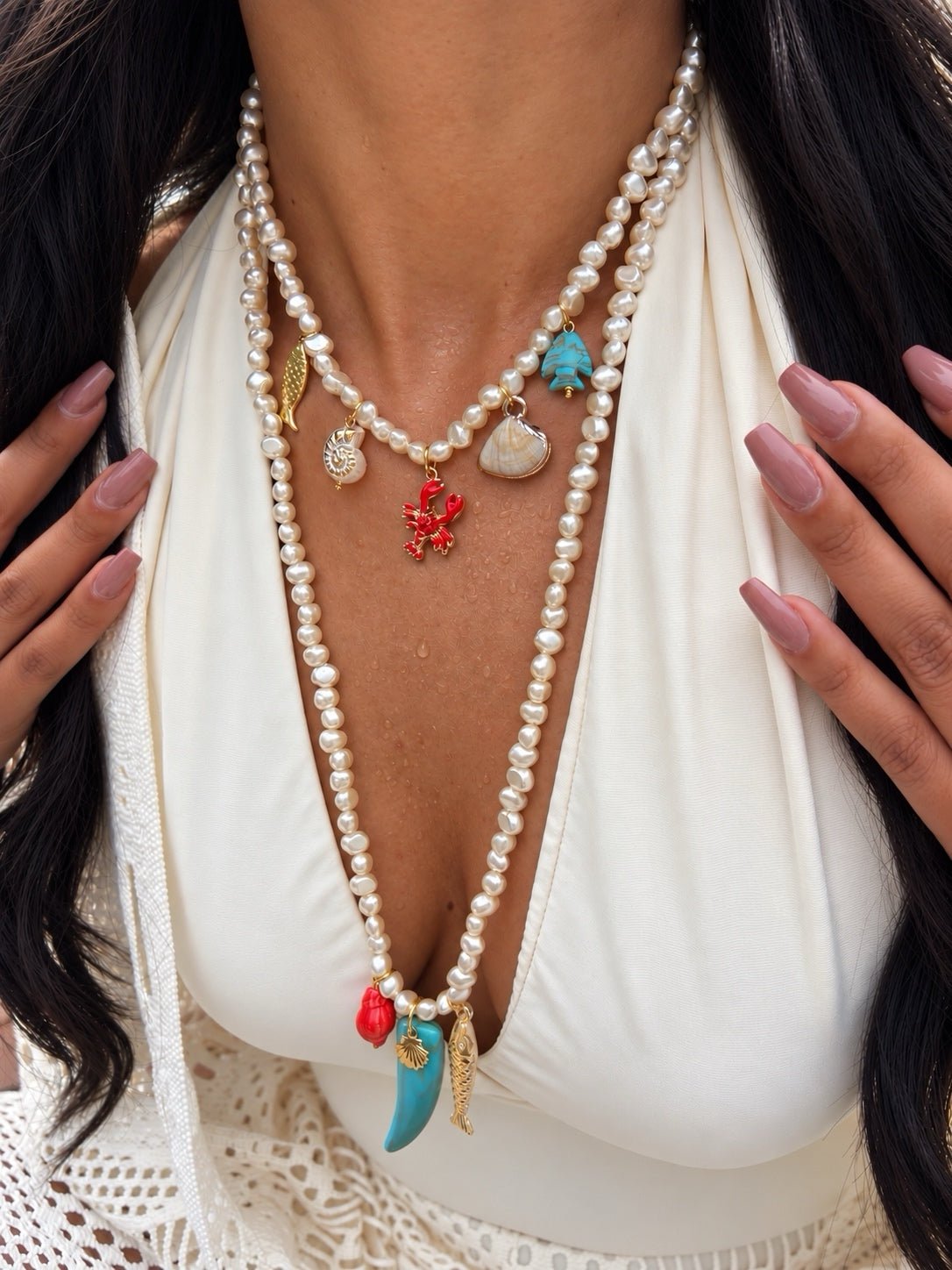 Mix De Dois Colares Mini Pérola Barroca Irregular Com Pins Oceano - Tiff Joias