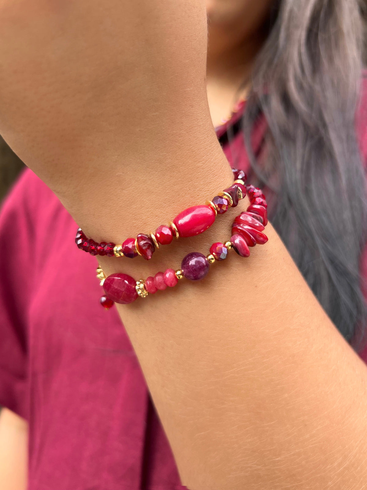 Mix de Duas Pulseiras Pedra Natural Jade Rubi Fecho Bóia - Tiff Joias