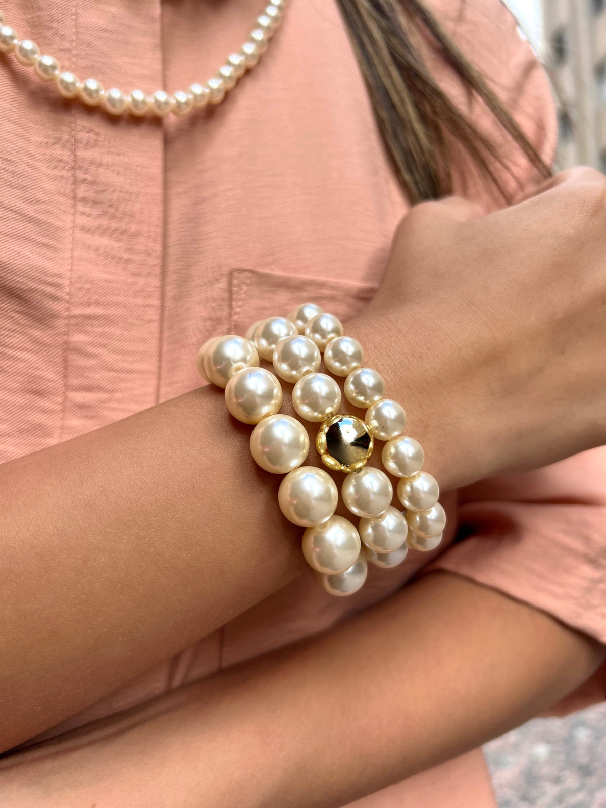 Mix De Três Pulseiras De Pérolas Com Bola Banho Ouro 18k - Tiff Joias