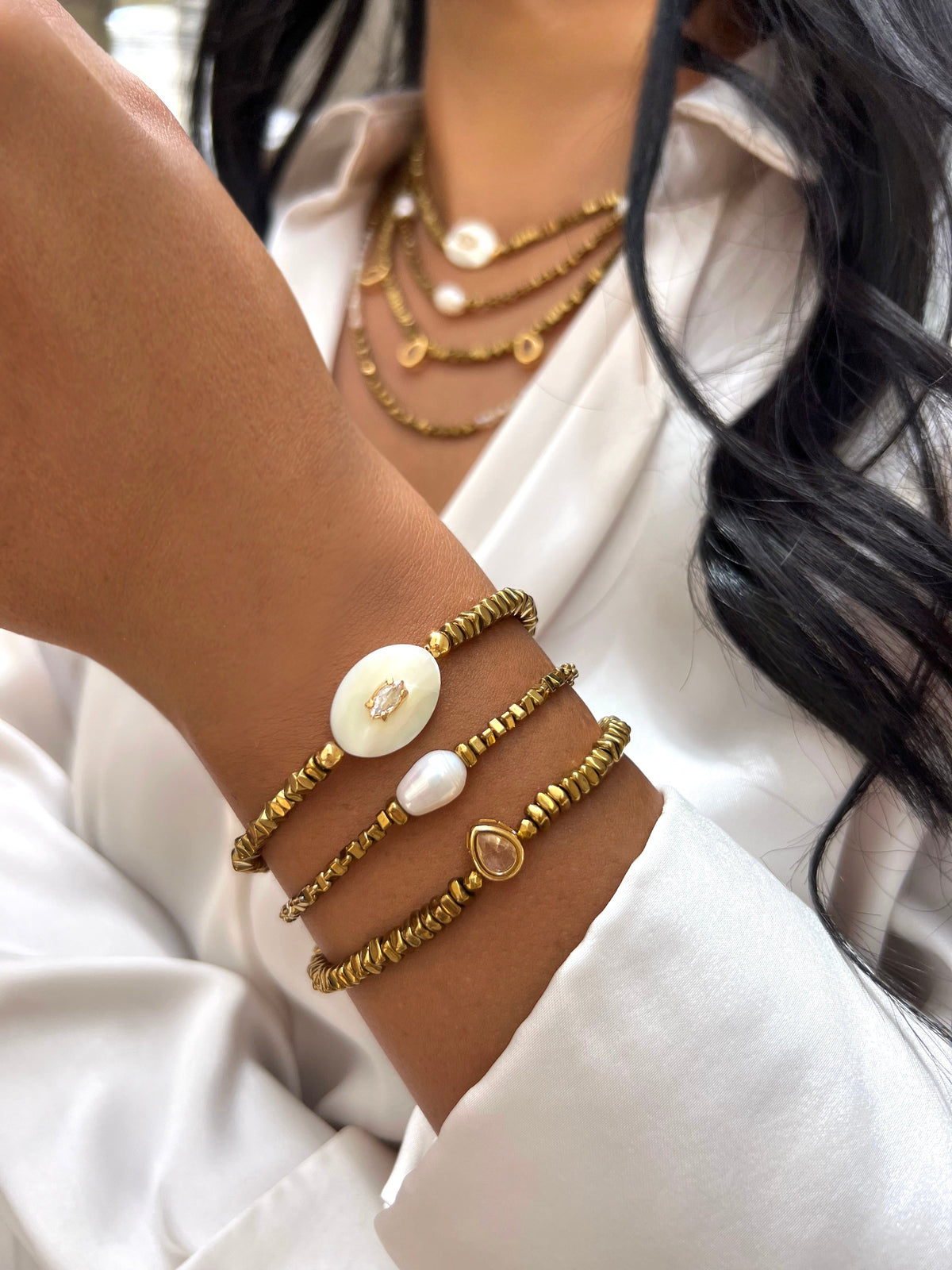 Mix De Três Pulseiras Hematita Com Madrepérola - Tiff Joias