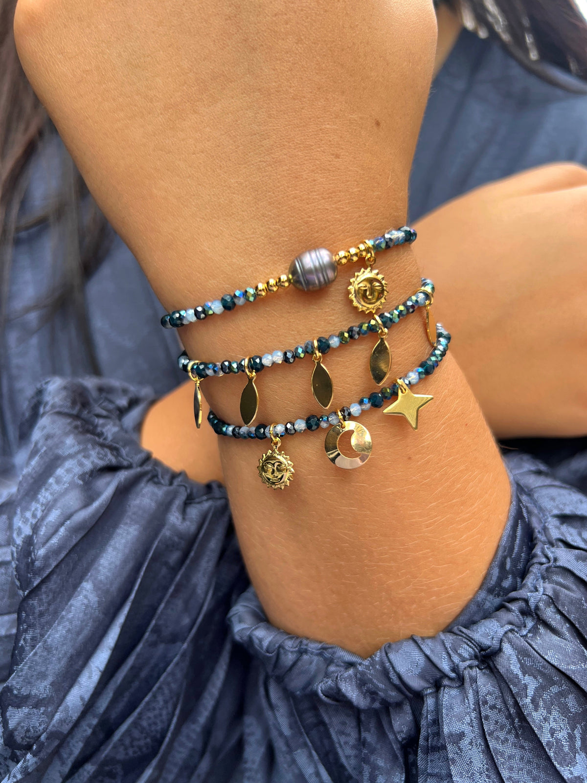 Mix De Três Pulseiras Tons Azuis Pingentes Céu - Tiff Joias
