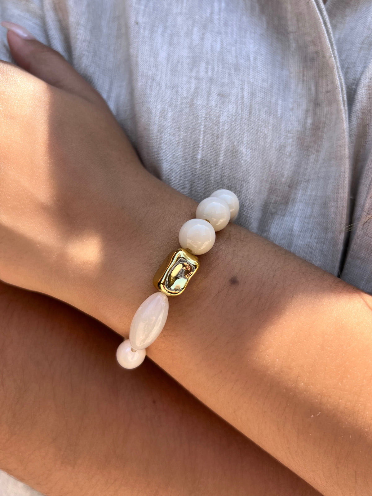 Pulseira Bolas E Pedras Acrílicas Nude - Tiff Joias