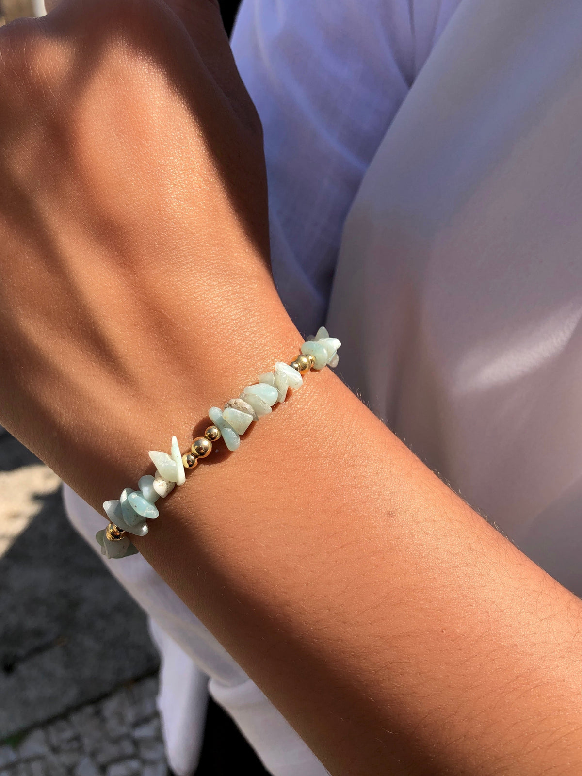 Pulseira Cascalho Amazonita E Detalhes Em Banho Ouro 16cm - Tiff Joias