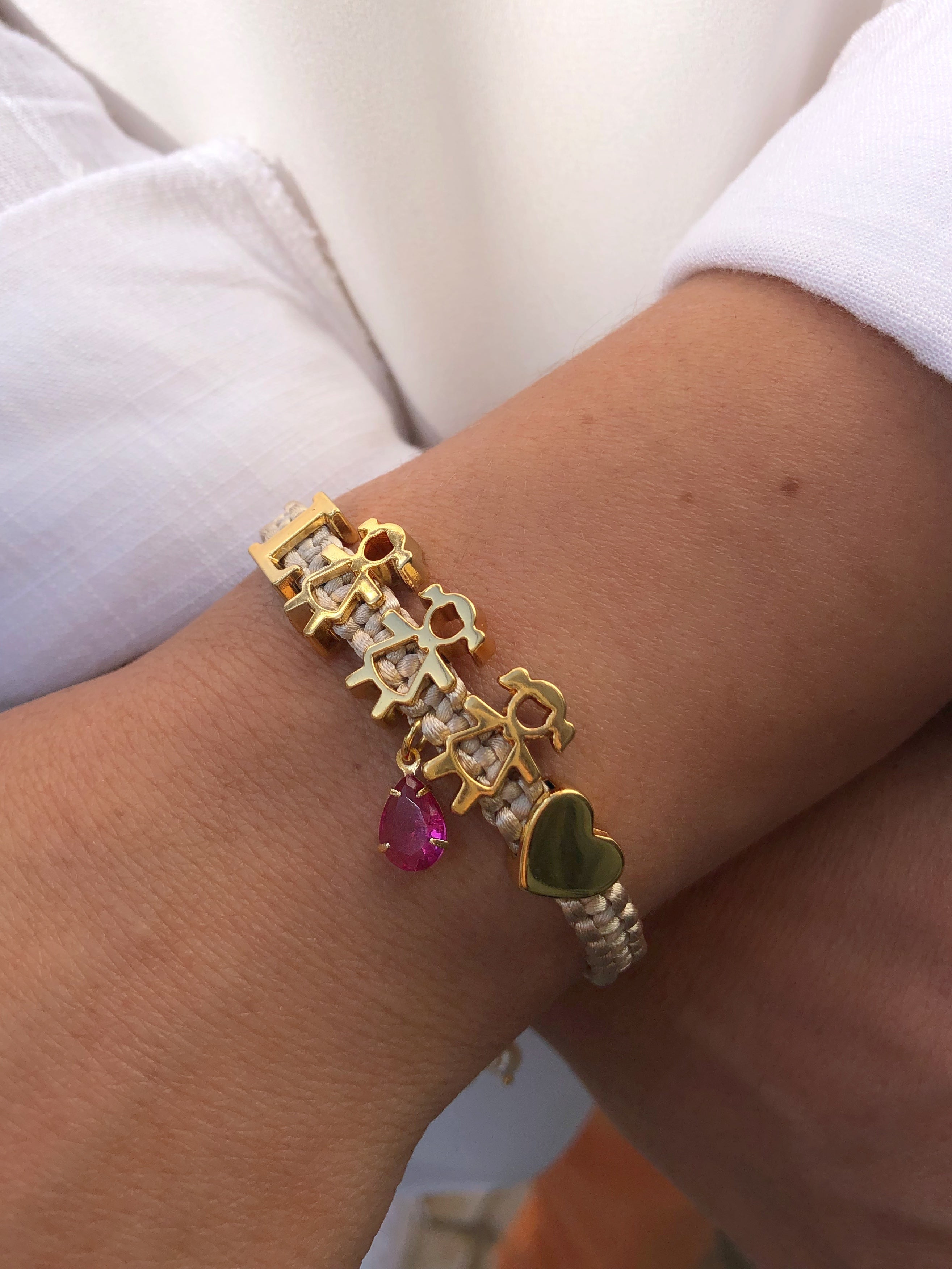 Pulseira Pingente 3 Filhos + 1 Pingente De Letra - Tiff Joias