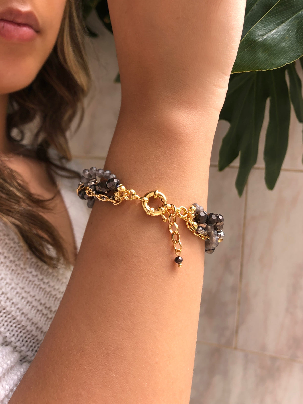 Pulseira Rebeca Torcido Com Cristais E Corrente Tons Cinza 18cm - Tiff Joias