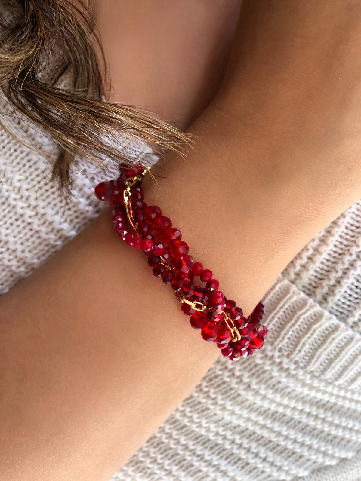 Pulseira Rebeca Torcido Com Cristais E Corrente Tons vermelho 18cm - Tiff Joias