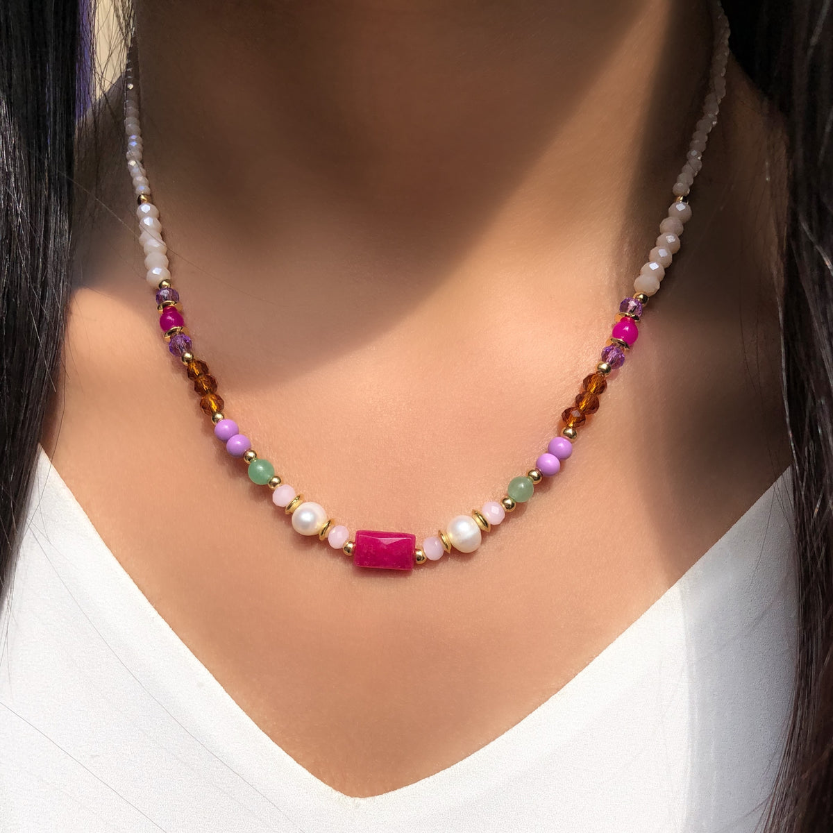 Colar Cristais Creme, Pérolas De Água Doce, Pedras Naturais E Jade Pink
