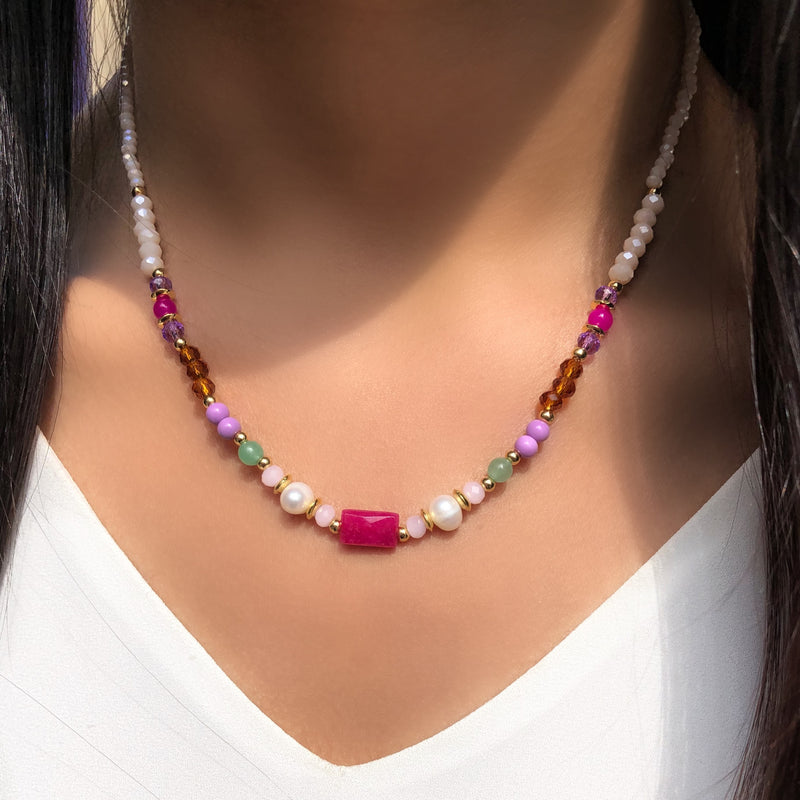 Colar Cristais Creme, Pérolas De Água Doce, Pedras Naturais E Jade Pink