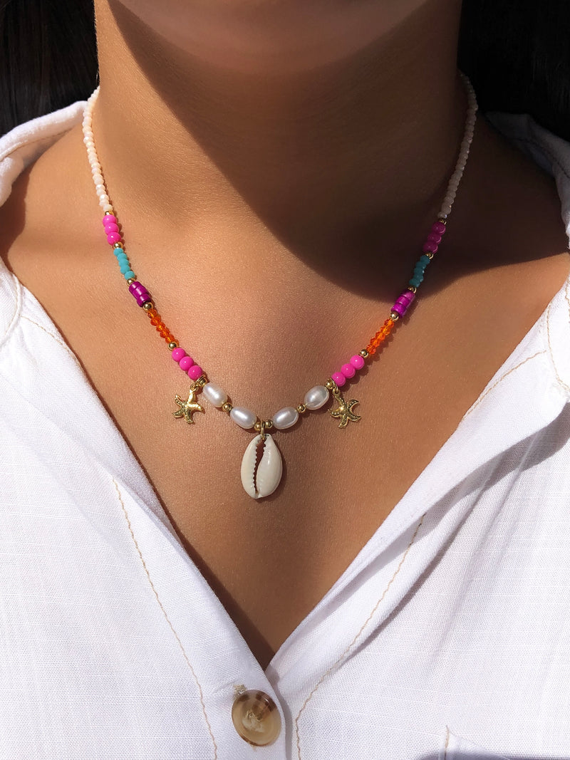 Colar Daiane Cristais Lapidados Cor Creme, Pedras Naturais Pink, Pérolas E Estrelas Do Mar E Búzio Natural