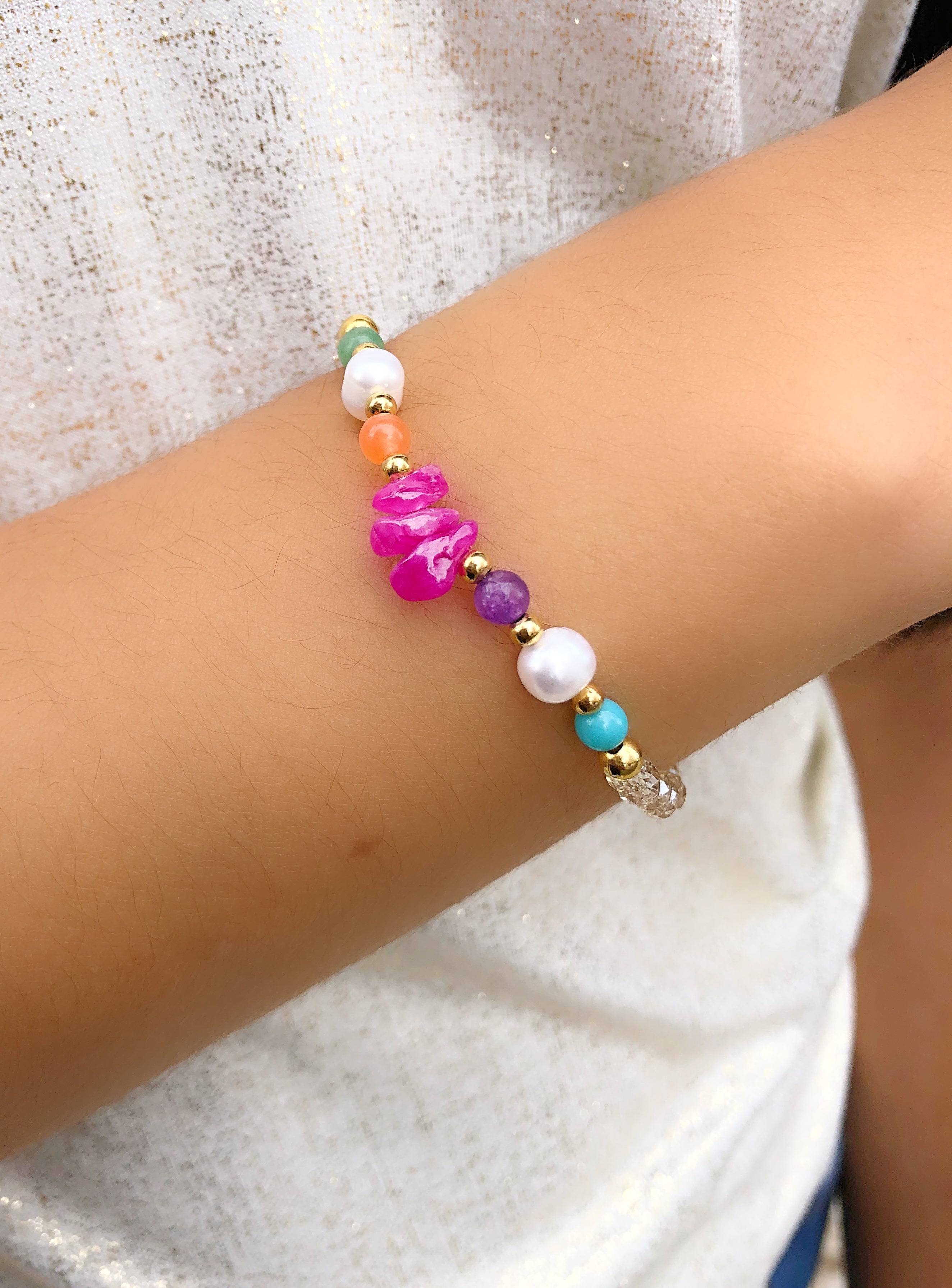 Pulseira Márcia Cristais Champagne, Pedras E Pérolas Naturais E Cascalho Pink