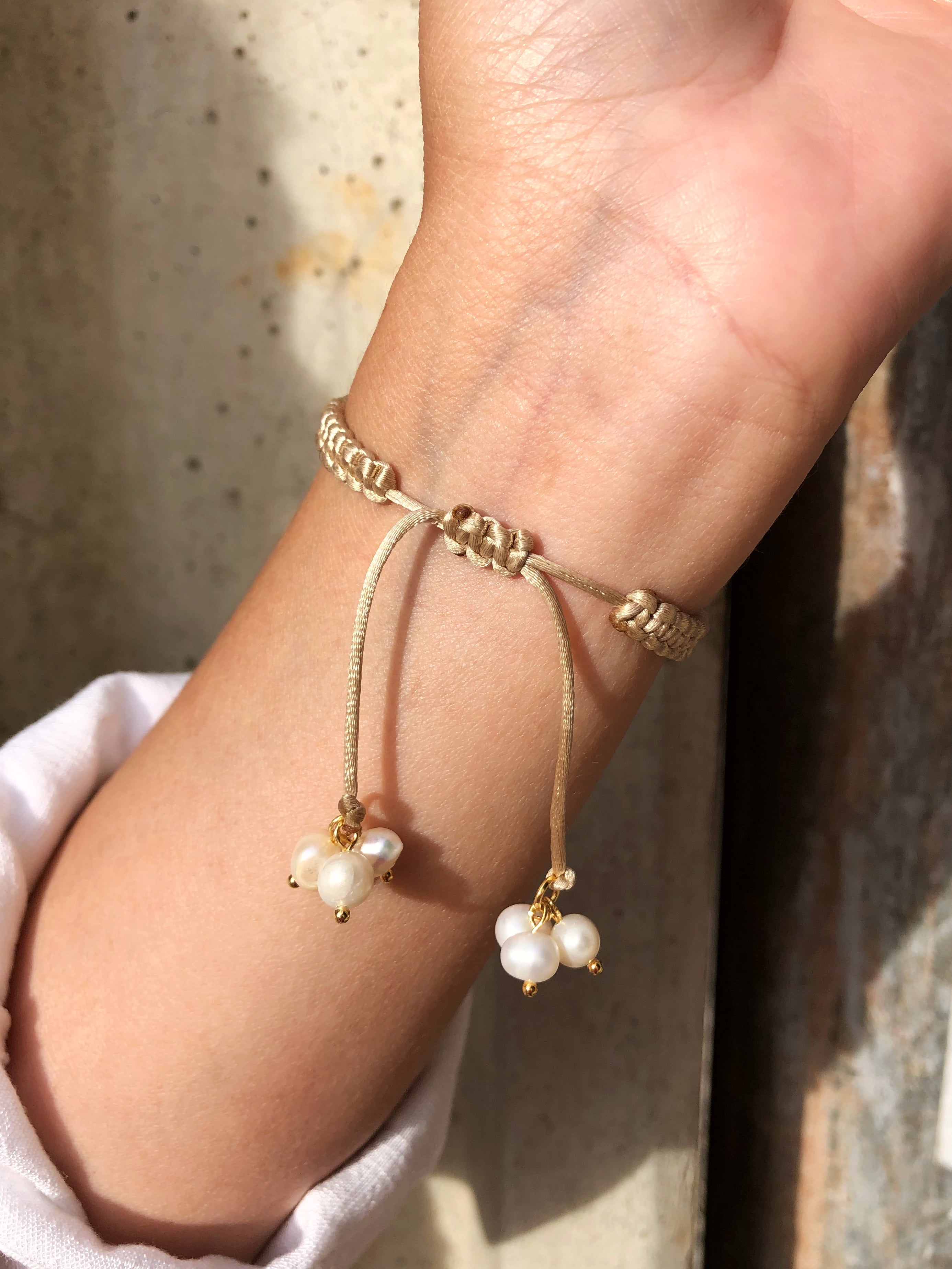 Pulseira Pingente 2 Filhos + 1 Pingente De Letra