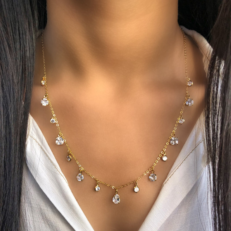 Colar Corrente Com Mini Formas Zircônias Brancas