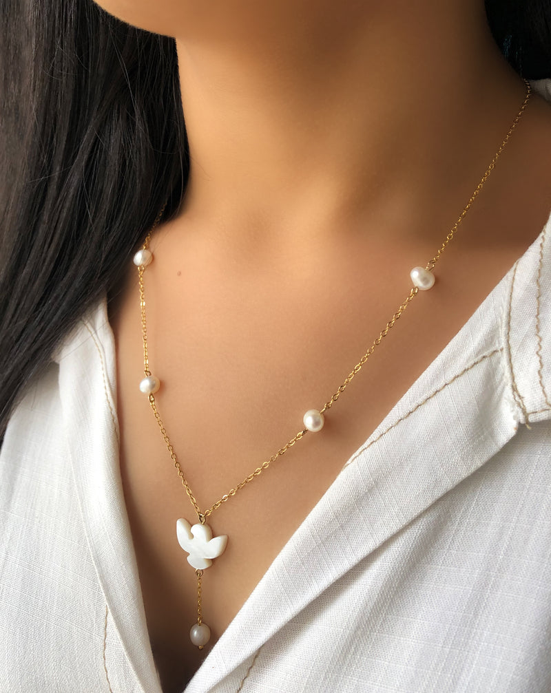 Gravata Bruna Pérolas E Espírito Santo Madrepérola 50cm