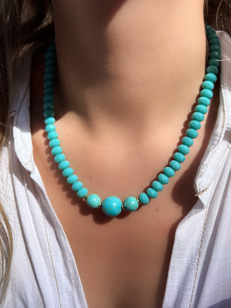 Colar Cristais Lapidados Cor Azul Turquesa E 3 Pedras Naturais Turquesa