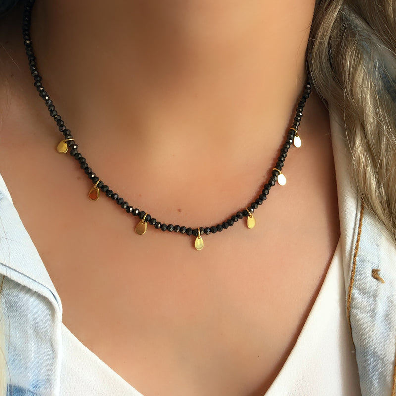 Colar Cristais Grafite Com Mini Gotas