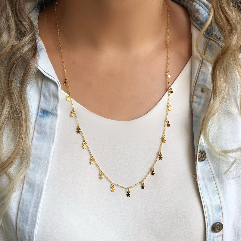 Colar Corrente Longa Com Mini Estrelas Penduradas