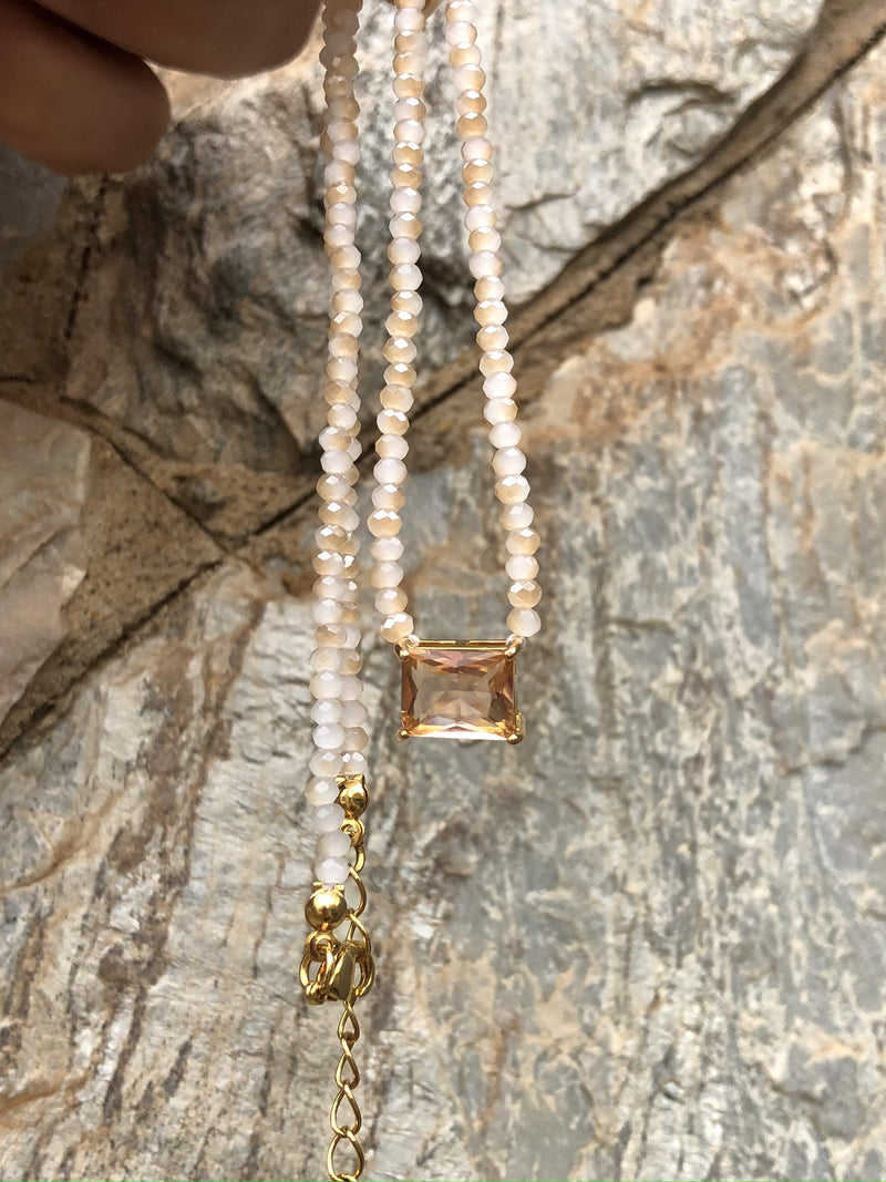 Colar Selena Perolado Com Baguete P Morganita 38cm